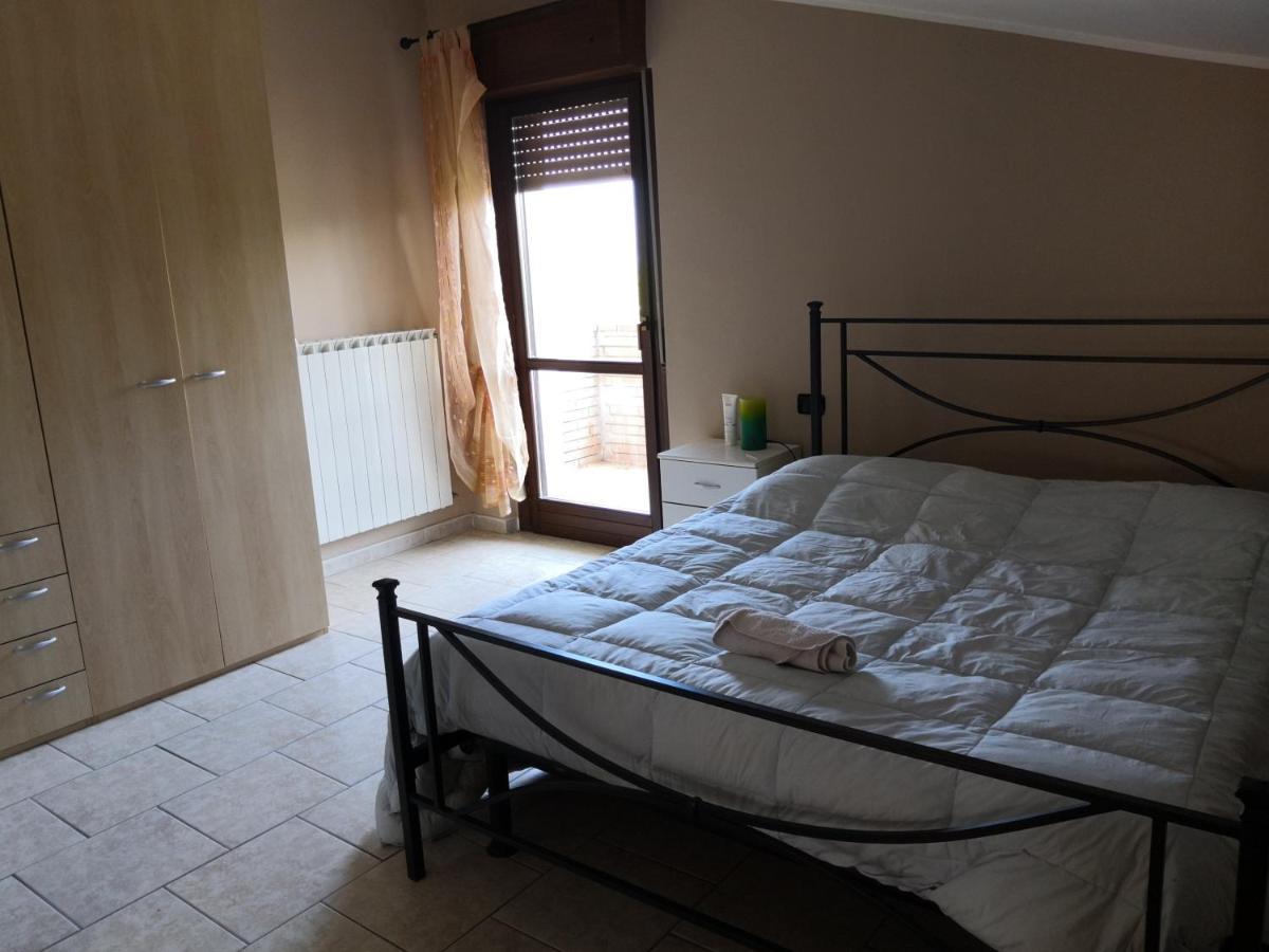 Apartmán La Mansardina Sulmona Exteriér fotografie